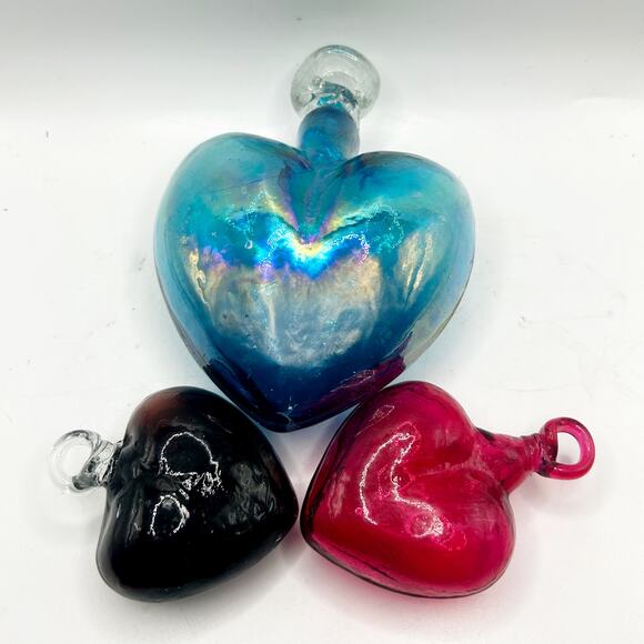 Hand Blown Mexican Glass Hearts Ornaments Iridescent Blue, Amethyst, Ruby Red - Picture 1 of 7